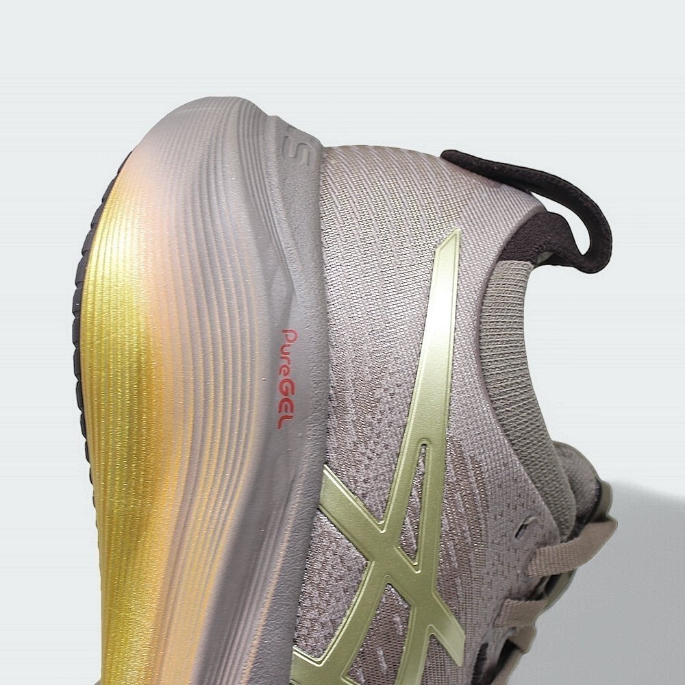 Tenis Asics Gel Nimbus 27 Luxe - feminino - bege e marrom Marrom 7