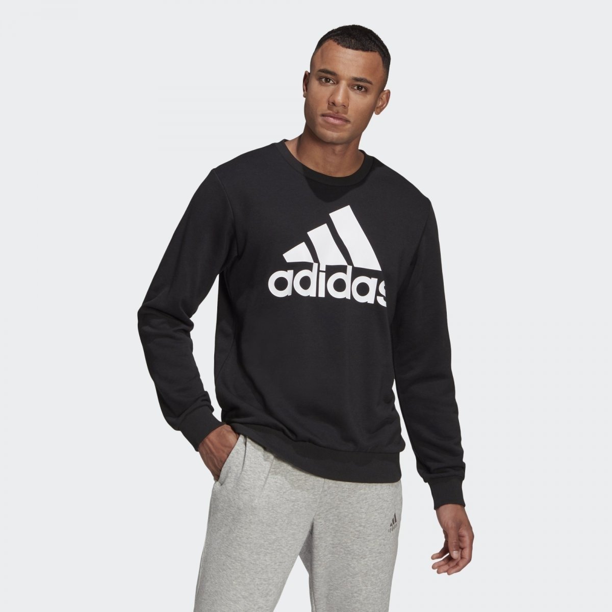 Moletom Adidas Logo - masculino - preto e branco 