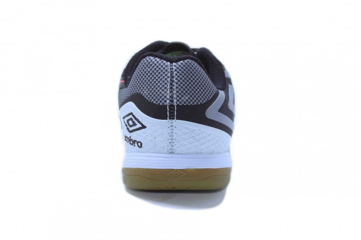 Tenis futsal/indoor Umbro Pro 5 Bump Club - unissex - preto e vermelho Preto 3