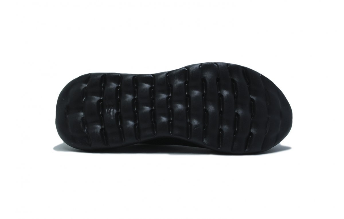 Tenis Skechers Go Walk Max - masculino - preto  Preto 4