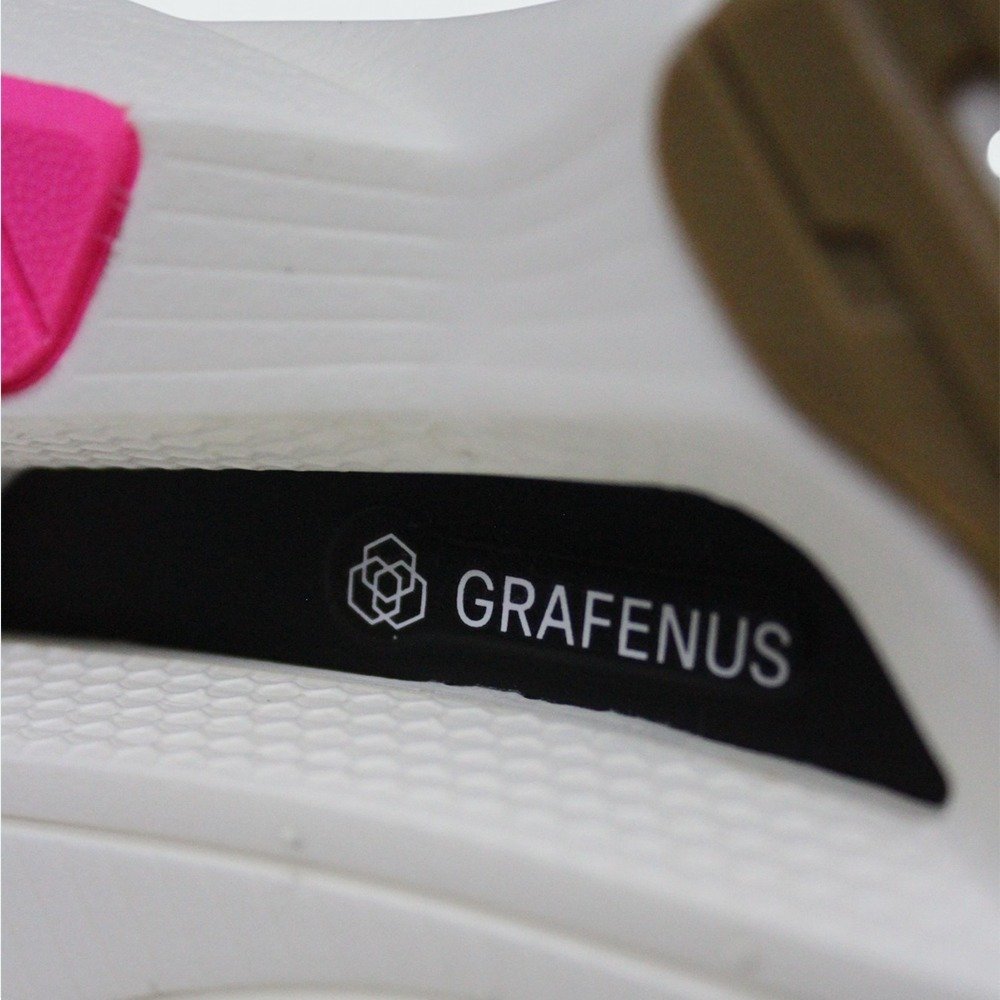 Tenis Olympikus Corre Grafeno 3 - masculino - verde e rosa Verde 6