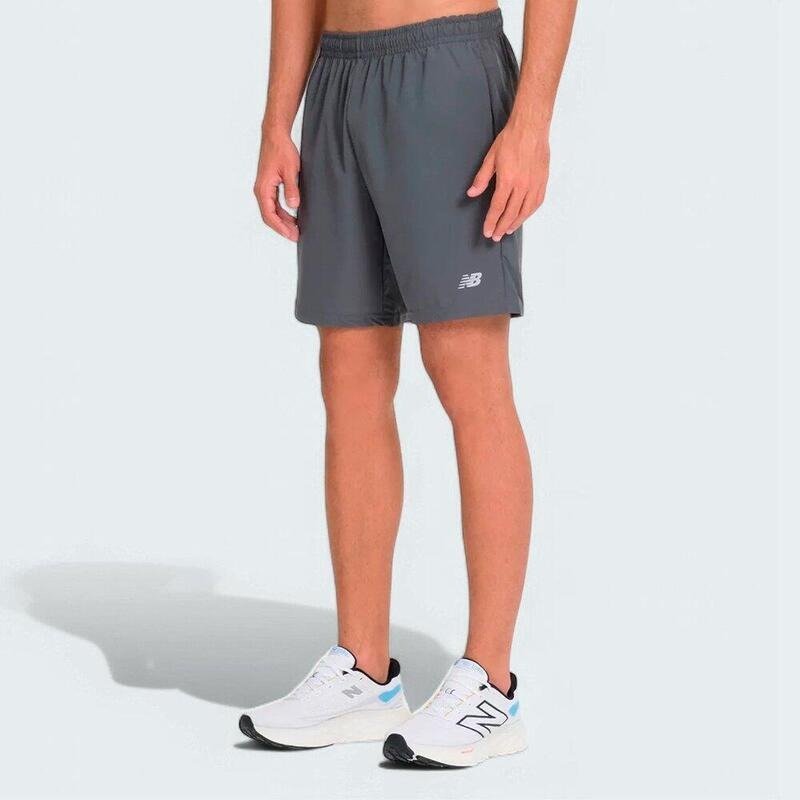 Bermuda New Balance Sport Essentials 7 - masculino - cinza Cinza 2