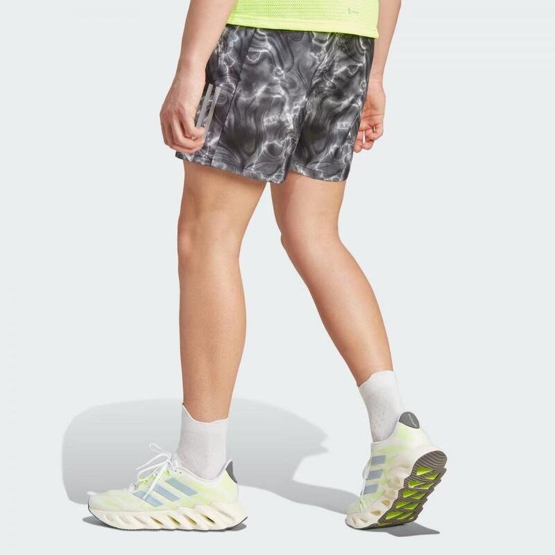 Bermuda Adidas Otr Short Aop - masculino - cinza e preto Cinza 2