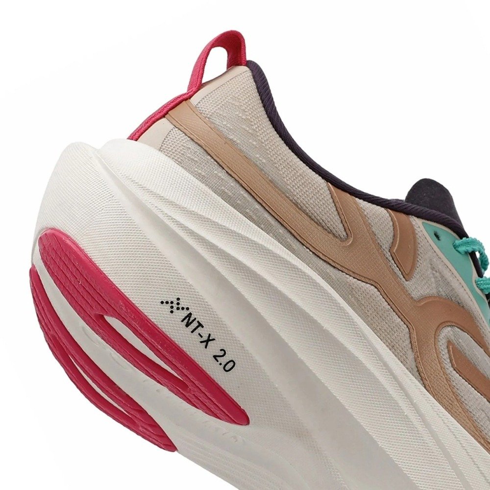 Tênis Olympikus Corre Turbo - masculino - bege e branco Bege 8