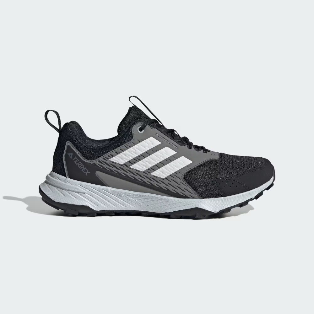 Tênis Adidas Tracefinder 2 - feminino - preto e branco