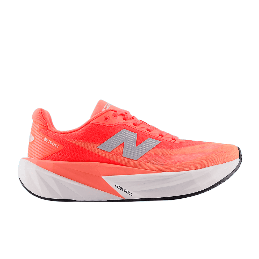 Tênis New Balance Fuelcell Rebel V5 - feminino - laranja