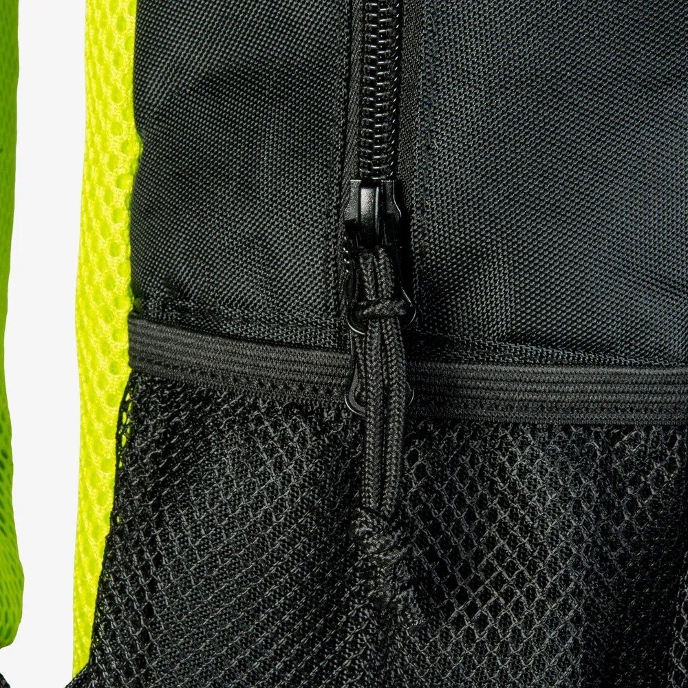 Mochila Umbro Diamond Relief - unissex - preto e verde Preto 5