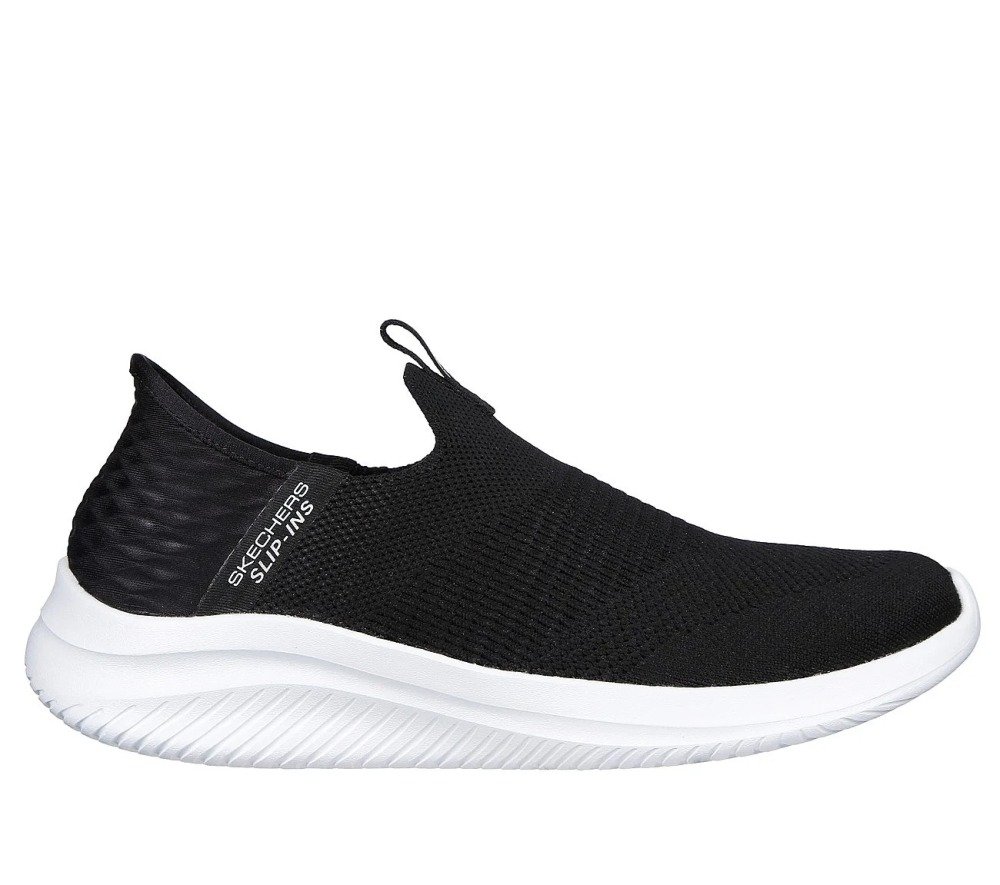Tênis Skechers Ultra Flex Cozy Streak 3.0 - feminino - preto e branco