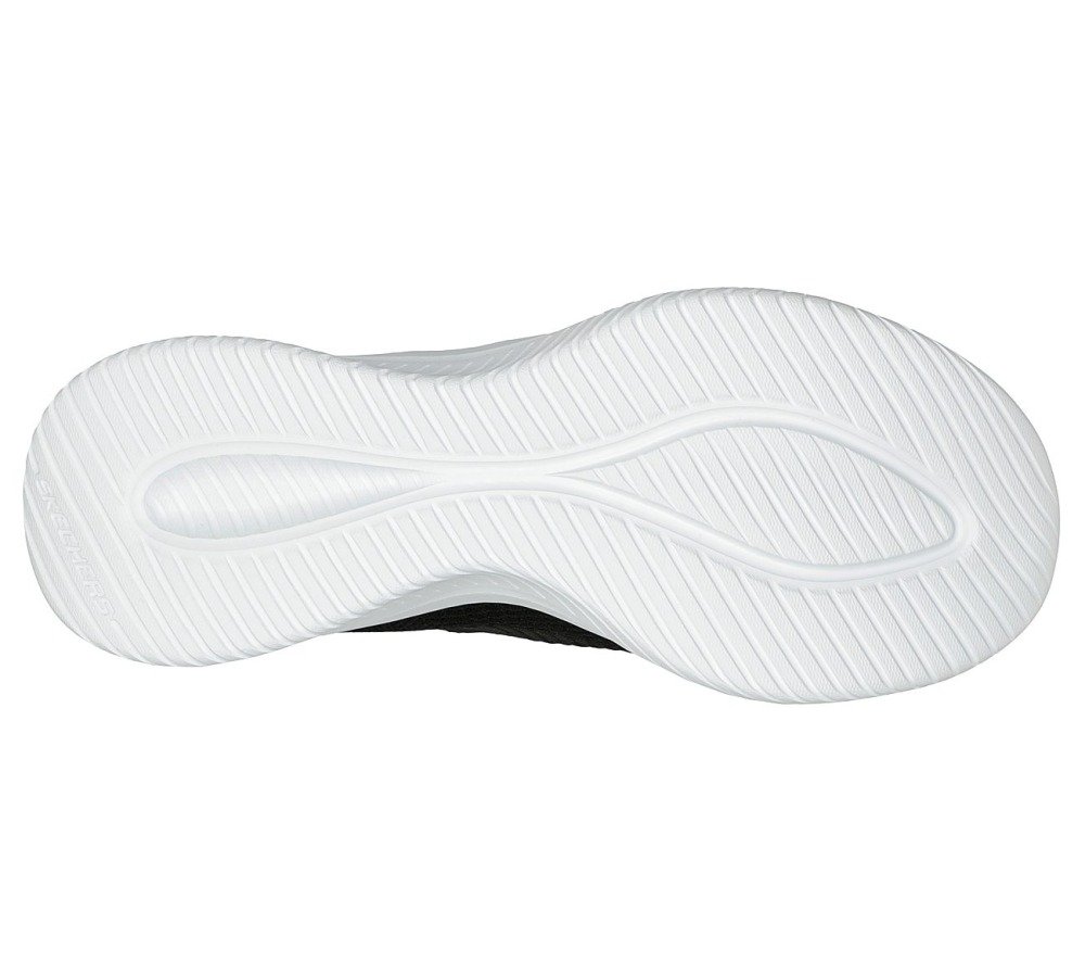 Tênis Skechers Ultra Flex Cozy Streak 3.0 - feminino - preto e branco Preto 3