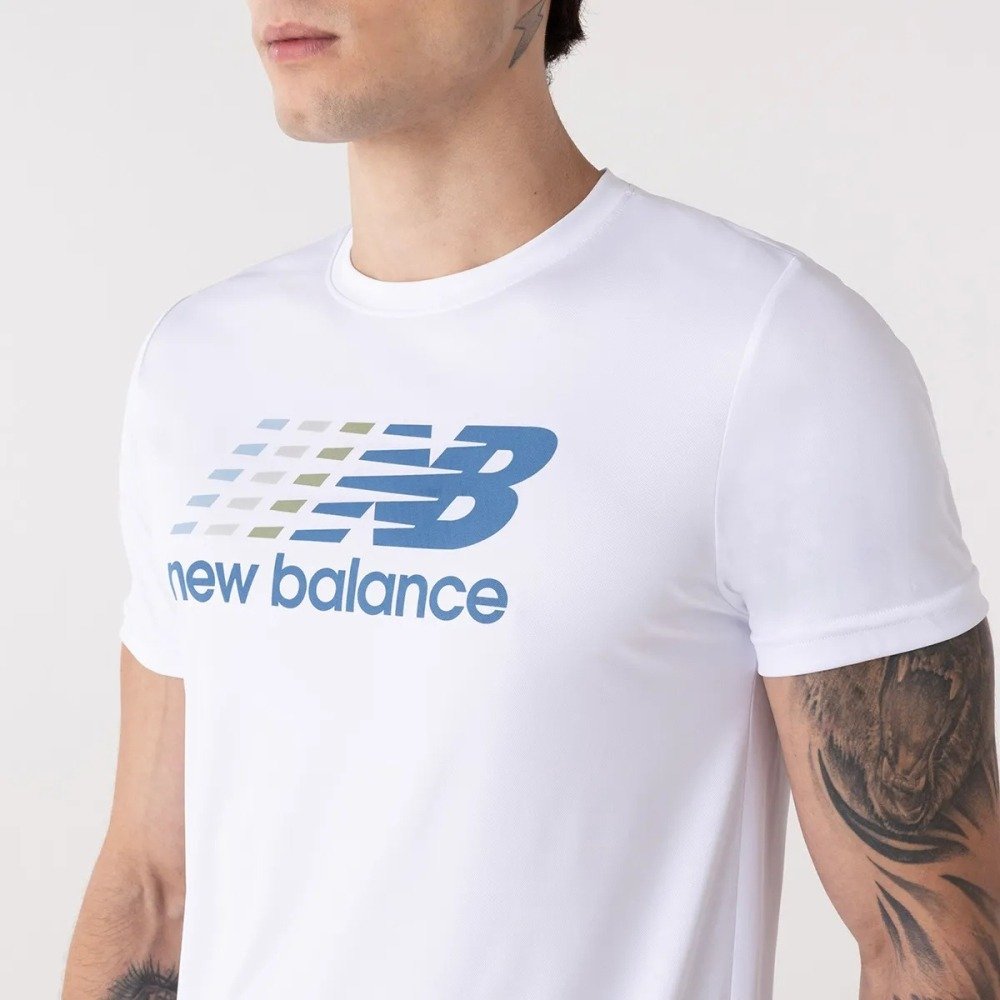 Camiseta Dry M/C New Balance Multi Color Performance - masculino - branco e azul Branco 4