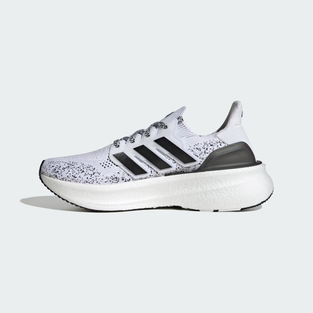 Tênis Adidas Ultraboost 5 – masculino – branco e preto Branco 6