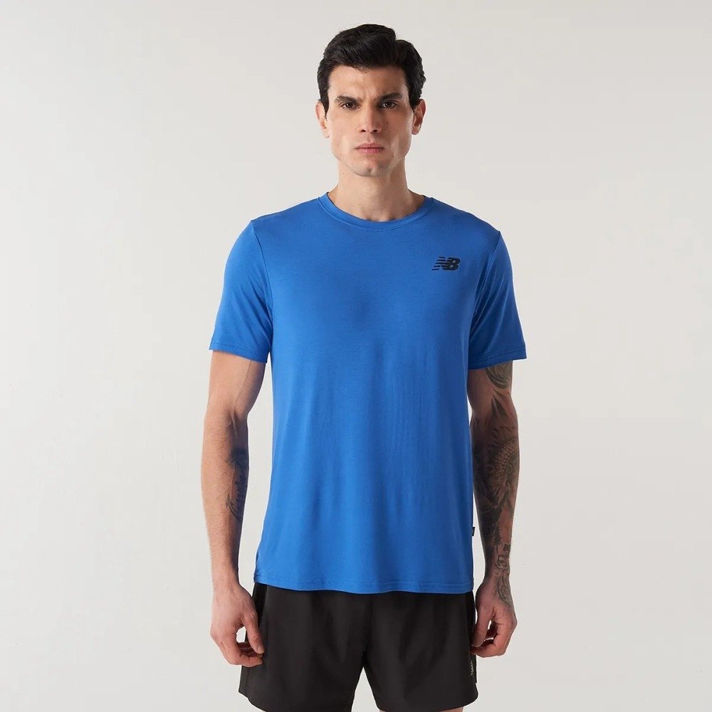 Camiseta New Balance Ative logo - masculino - azul e preto Azul 2