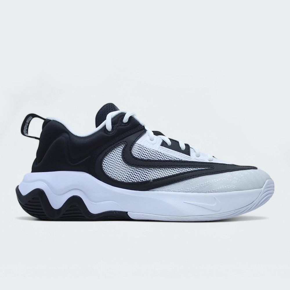 Tenis Nike Giannis Immortality 3 - masculino - preto e branco