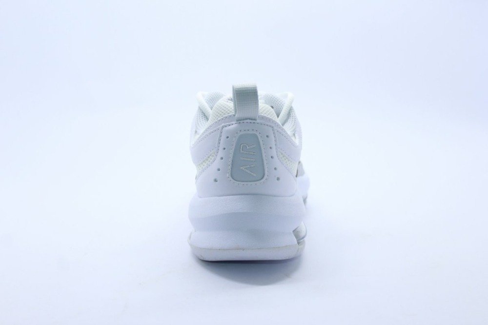 Tenis Nike Air Max AP - feminino - branco e cinza Branco 3