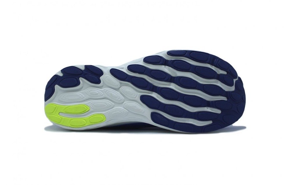 Tenis New Balance Fresh Foam X 1080v13 - masculino - azul e branco Azul 4
