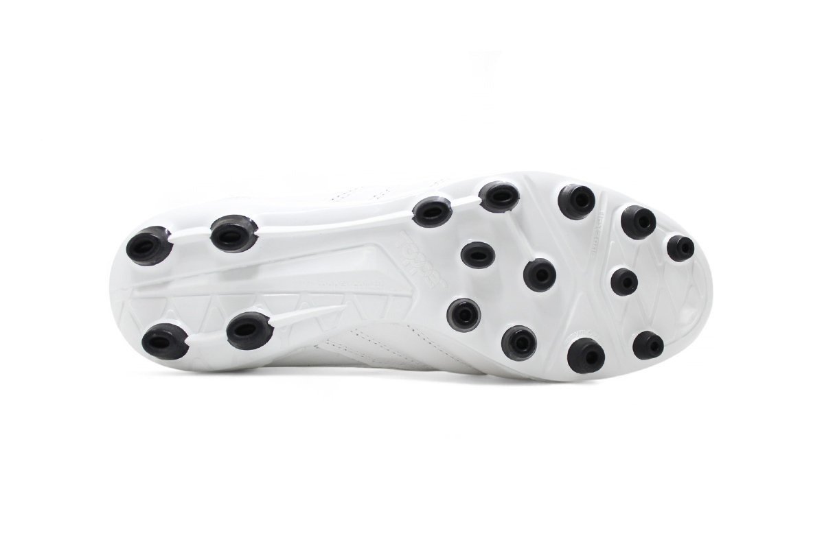 Chuteira campo Topper Maestro Pro V - unissex - branco e preto Branco 4