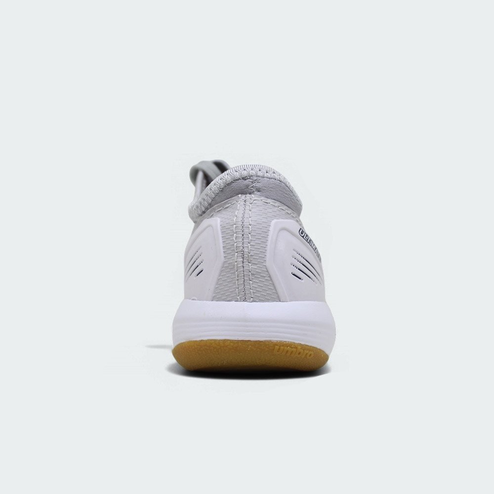 Chuteira futsal Umbro Ultimate infantil - unissex - cinza e branco Branco 4