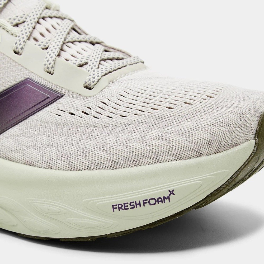 Tenis Running New Balance Fresh Foam X 1080 V14- Feminino - Bege Bege 2