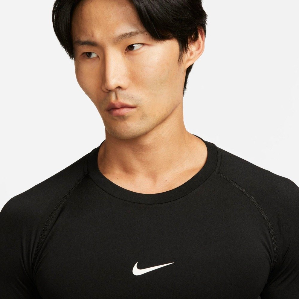 Camiseta Nike Pro Dri-FIT - masculino - preto e branco Preto 3