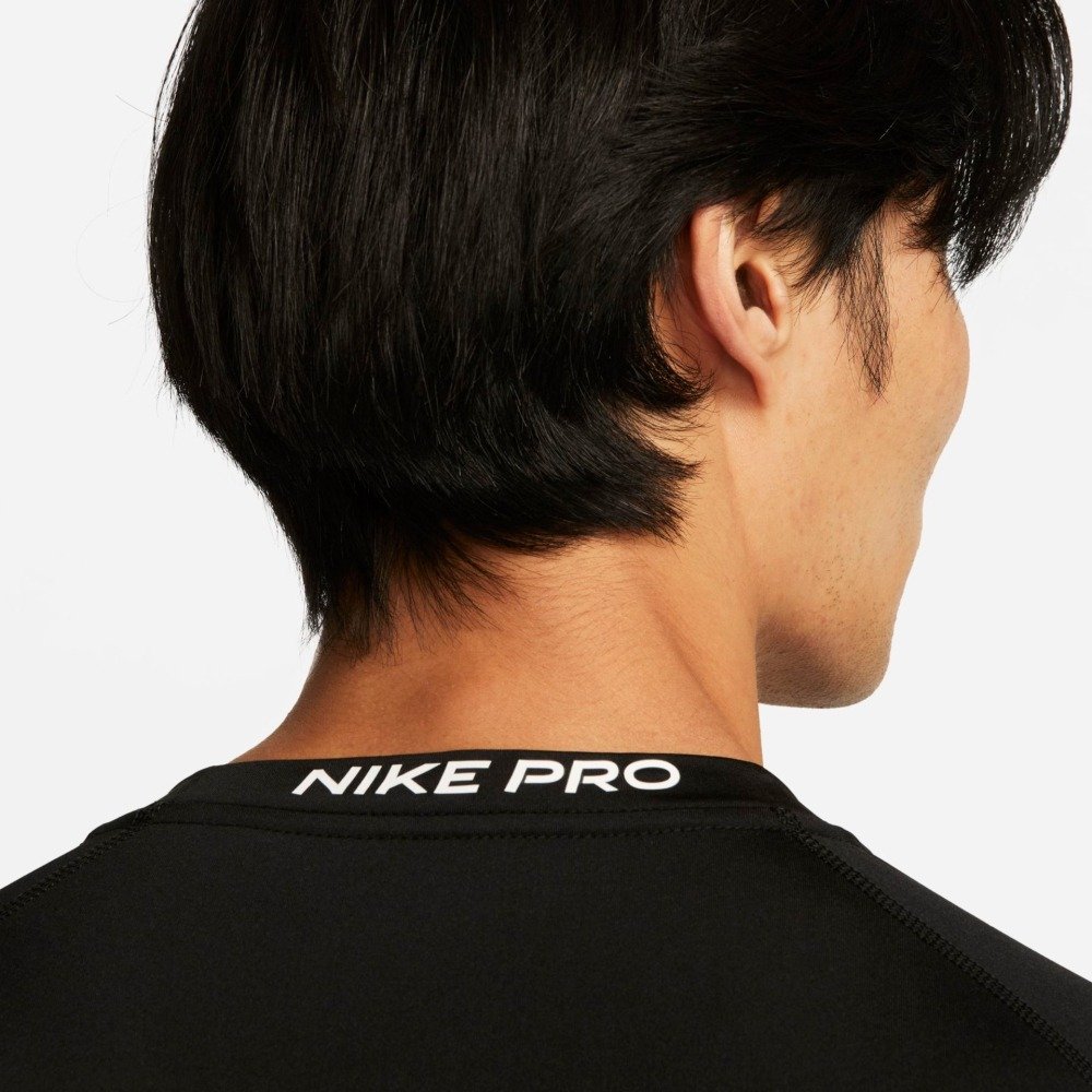 Camiseta Nike Pro Dri-FIT - masculino - preto e branco Preto 4