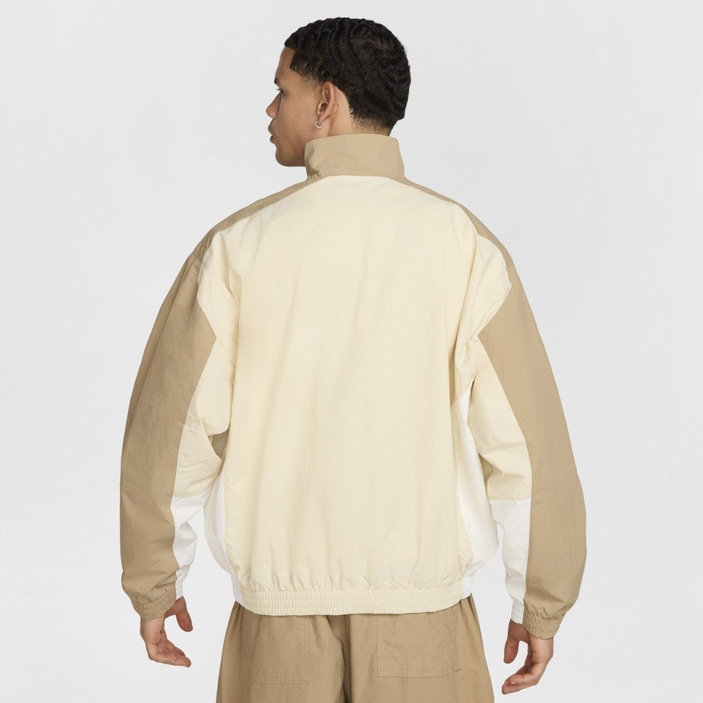 Jaqueta Nike Club Woven Oversized Track - masculino - bege e marrom Bege 2