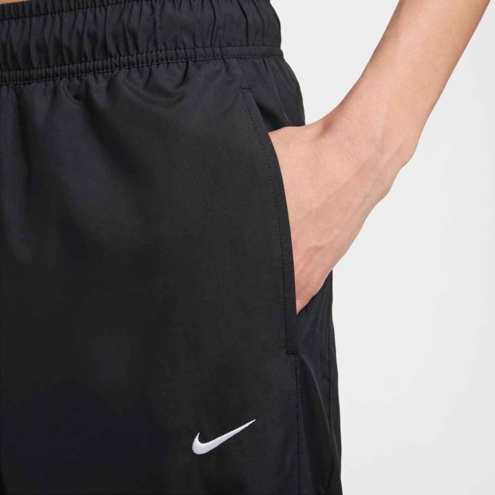 Calça Nike Sportswear Essential - feminino - preto e branco Preto 3