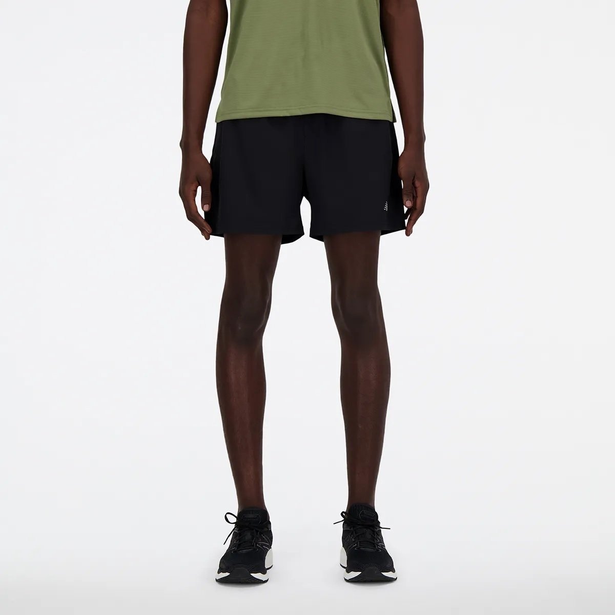 Bermuda New Balance Sport Essentials 2 In 1 - masculino - preto e branco Preto 2