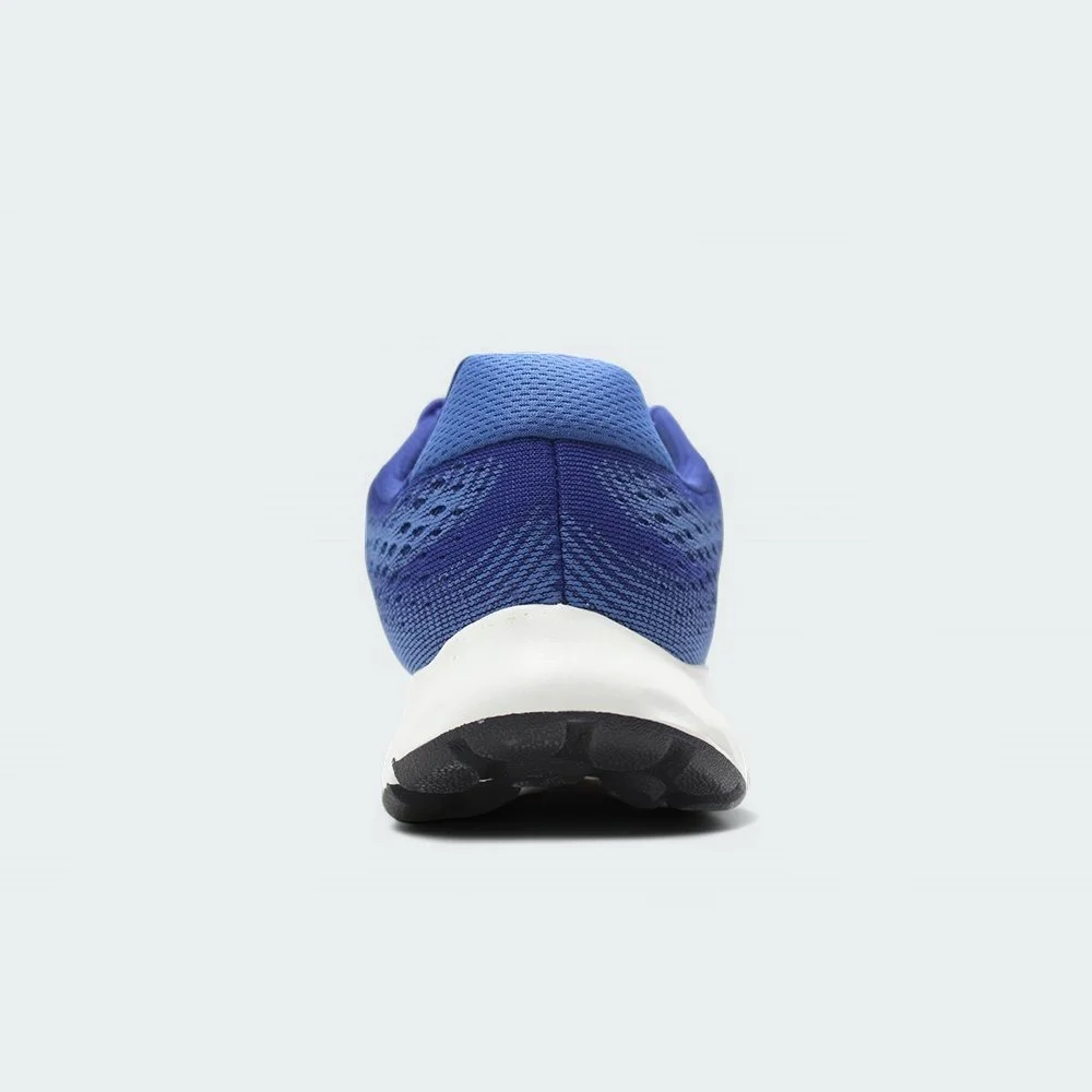 Tenis New Balance 520v8 - feminino - azul e branco Azul 3