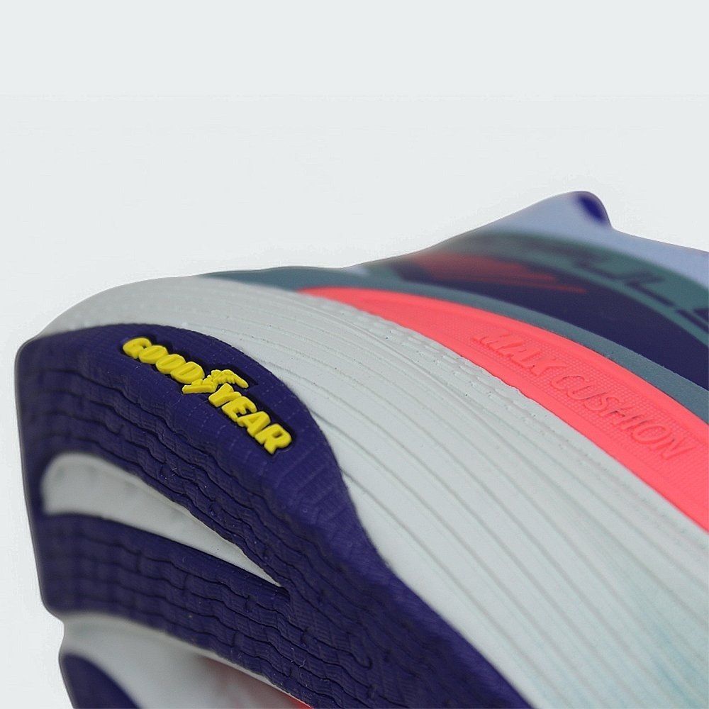 Tenis Skechers Max Cushioning Propulsion - feminino - azul claro e marinho Azul 5