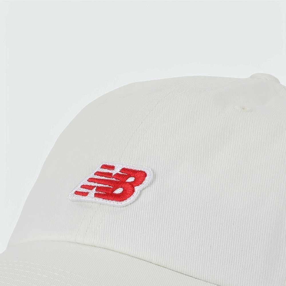 Bone New Balance Panel Patch Logo - unissex - bege e vermelho Bege 3