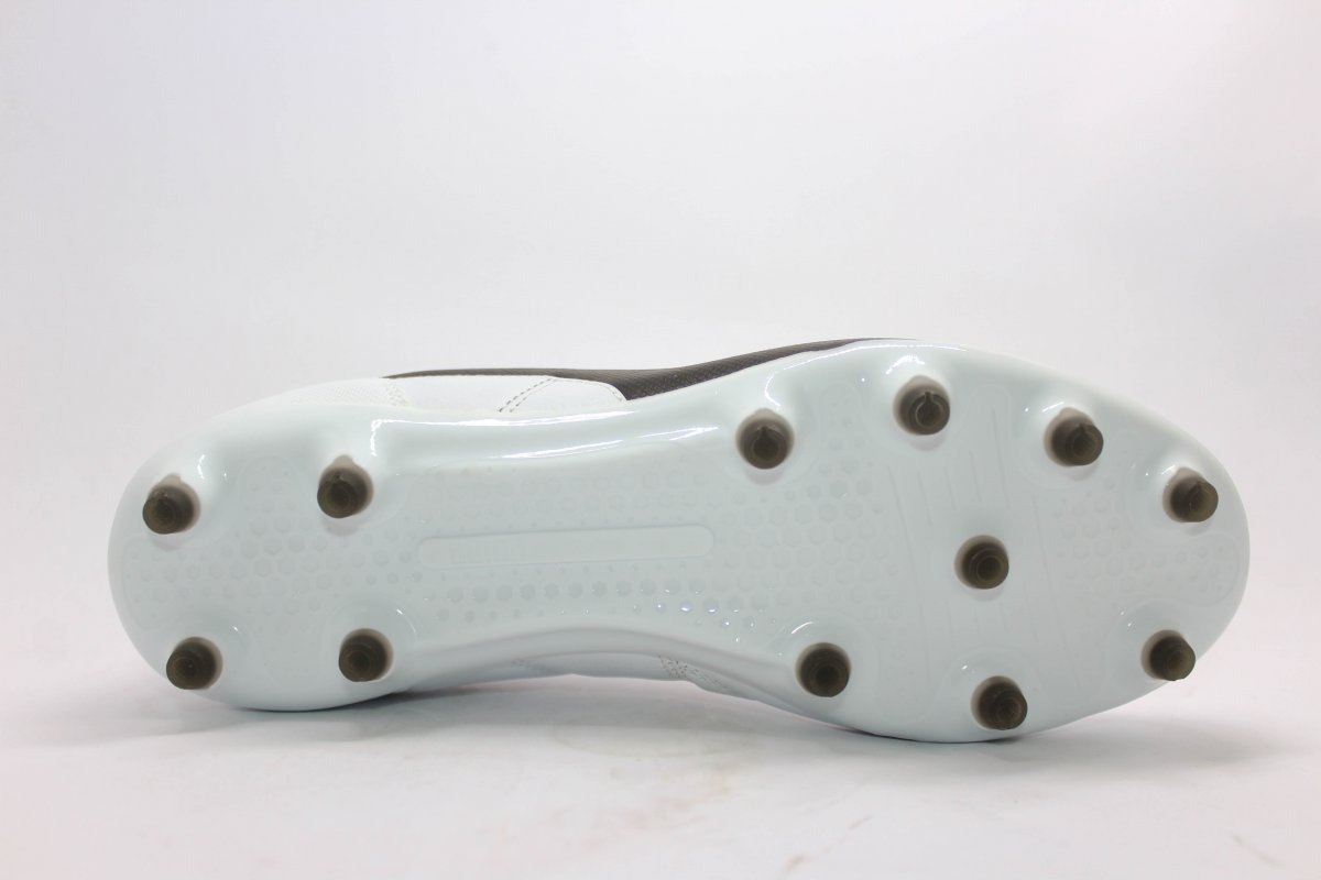 Chuteira campo Puma King FG BDP - unissex - branco e preto Branco 4