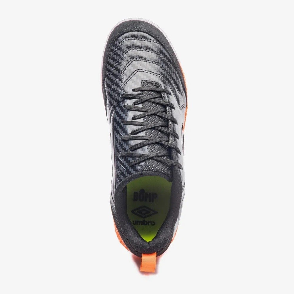 CHUTEIRA UMBRO PRO 5 BUMP - unissex - preto e laranja Preto 4