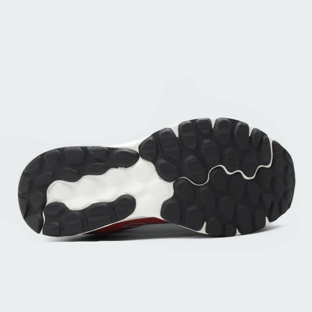 Tenis New Balance 520v8 - masculino - cinza e vermelho Cinza/Vermelho 4