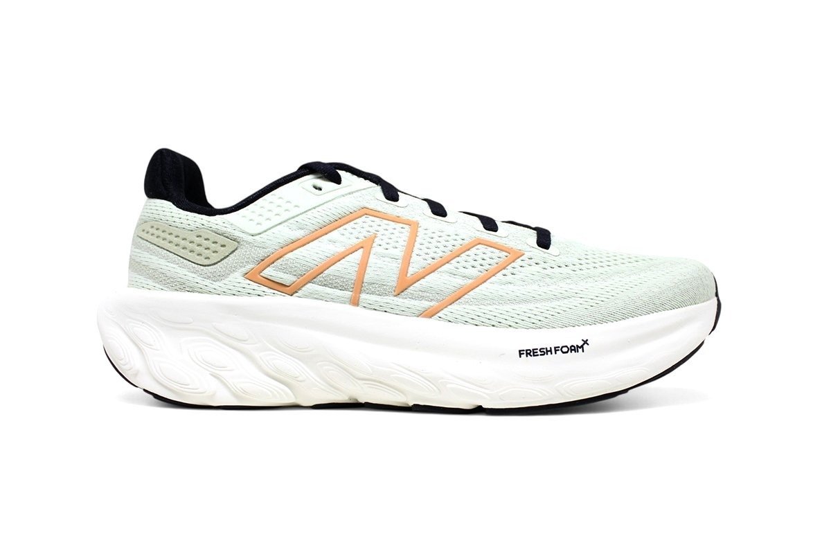 Tenis New Balance Fresh Foam X 1080v13 - feminino - verde claro