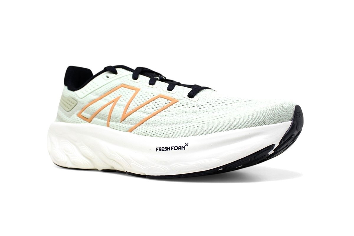 Tenis New Balance Fresh Foam X 1080v13 - feminino - verde claro Verde 2