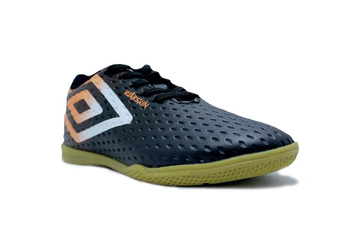 Chuteira futsal/indoor Umbro Warskin Jr infantil - unissex - preto e laranja Preto 2