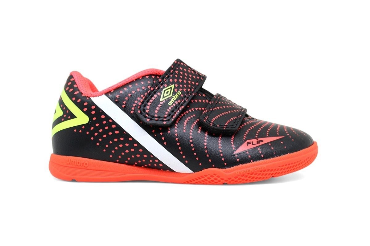 Chuteira Futsal Umbro Flip Infantil - unissex - preto e coral