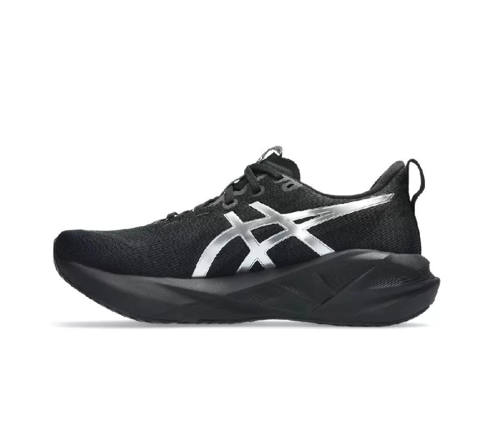 Tênis Asics Novablast 5 Platinum Preto 3