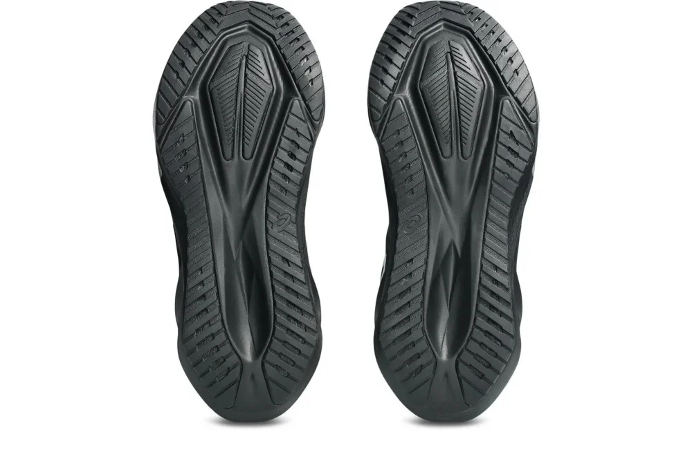 Tênis Asics Novablast 5 Platinum  Preto 7