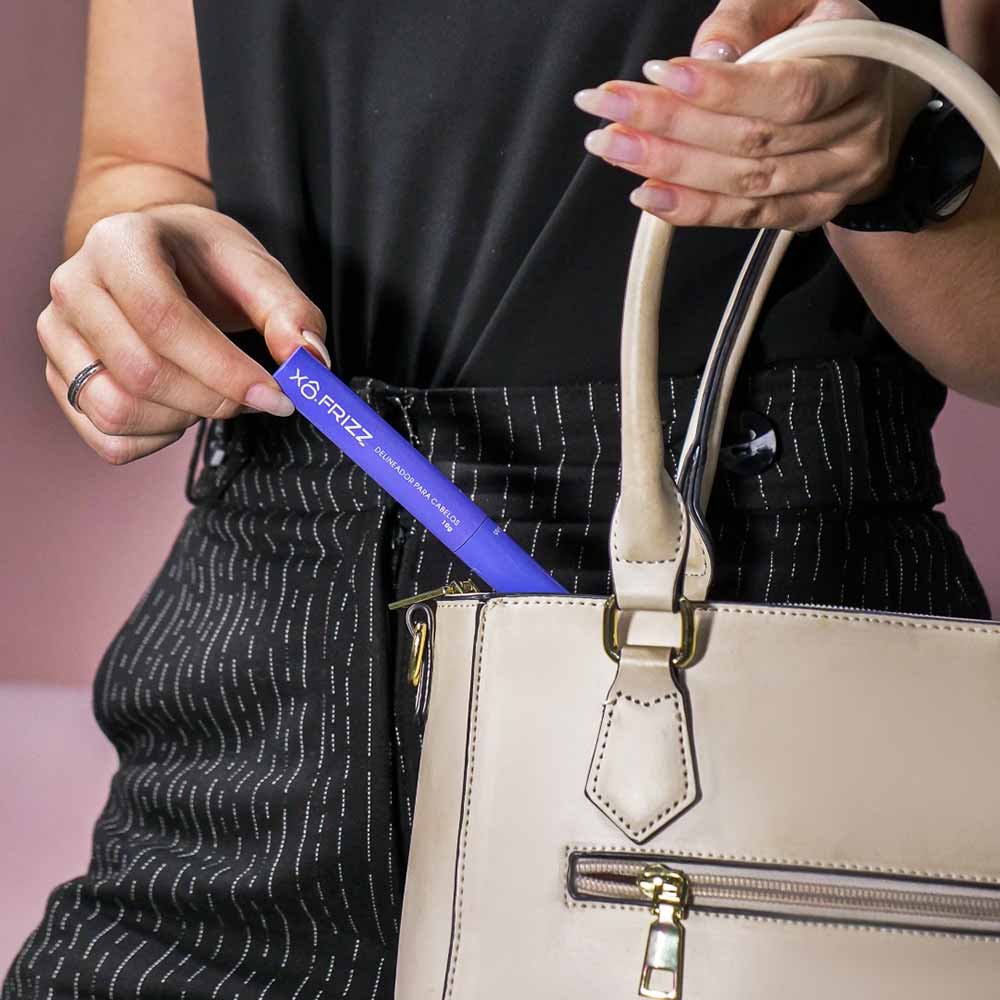 Forever Liss Xô Frizz Modelador de Fios Preto 2