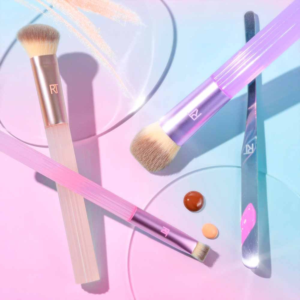 Real Techniques Pastel Pop Plumped Up Kit - 3 Pincéis para o Rosto + 1 Espátula de Maquiagem ÚNICO 6