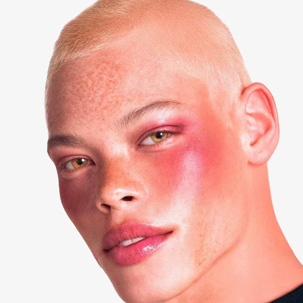 Blush Multifuncional People Colour Layers 4g 999 5