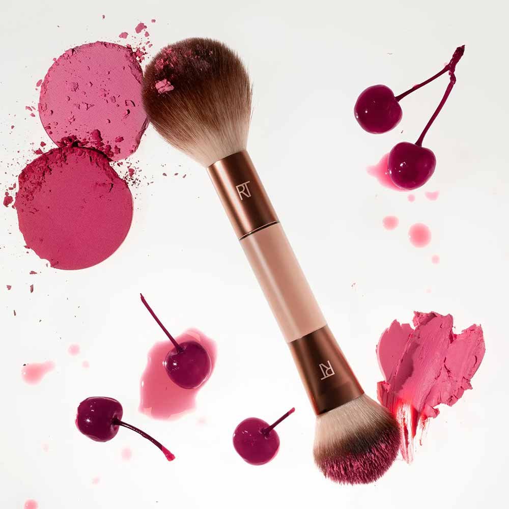 Pincel para Blush Real Techniques Cherry On Top It's All Blush Brush 1Un 3