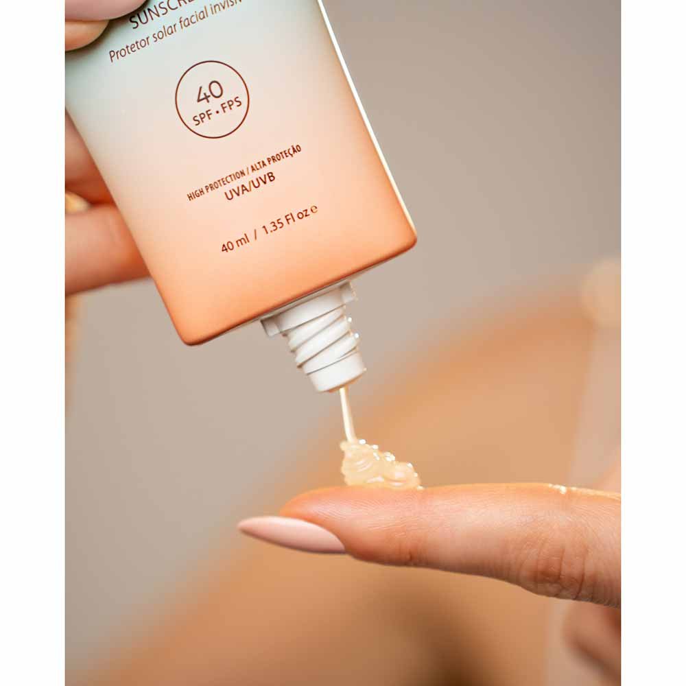 Protetor Solar Facial Invisible Celina Locks Sunscreen SPF40 40ml 3