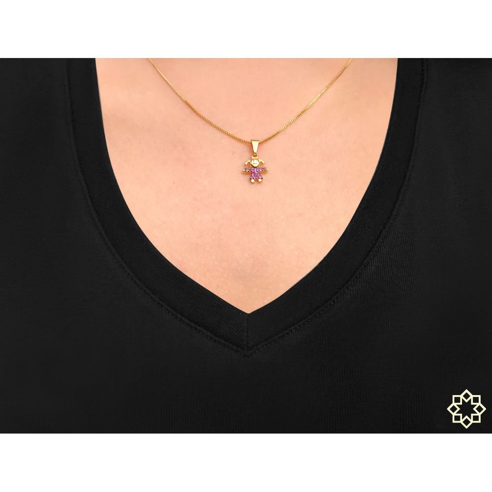 Colar Com Pingente de filha Menina Com Zirconias cor rubi banhado em ouro 18k cordao mae filhos Dourado 2