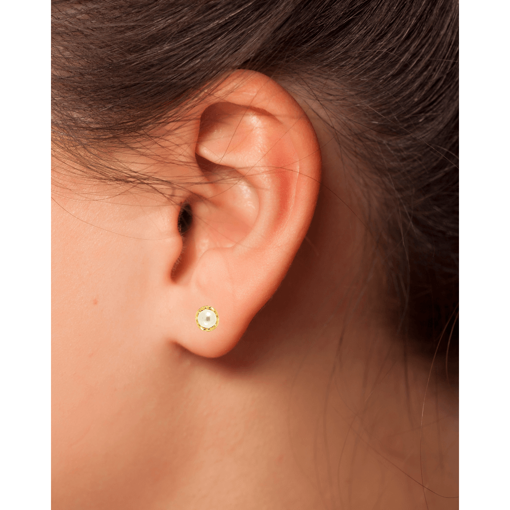 Brinco de Perolas com strass Beatrice banhado Ouro 18k Dourado 2