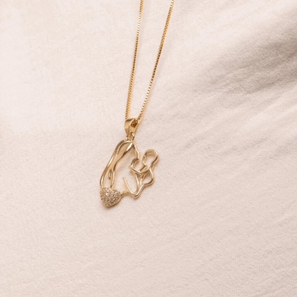 Colar mae e filho com coracao em zirconia banhado em ouro Dourado 3