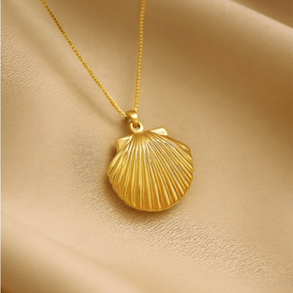 Colar Relicario Concha Banhado a Ouro 18k - 2 Fotos Dourado 3