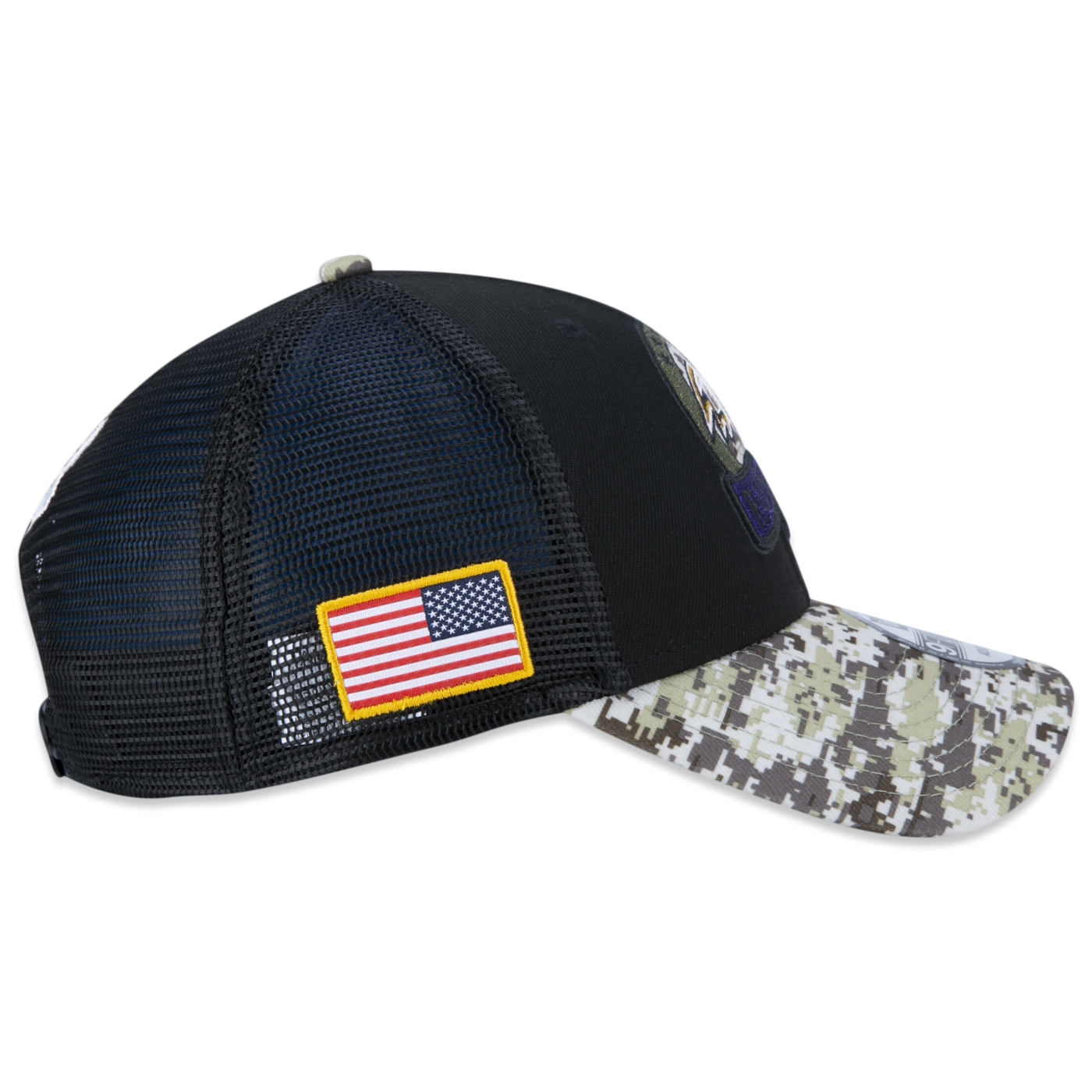 Boné New Era 9FORTY Baltimore Ravens Salute To Service 2022 Trucker Aba Curva Snapback Preto 6