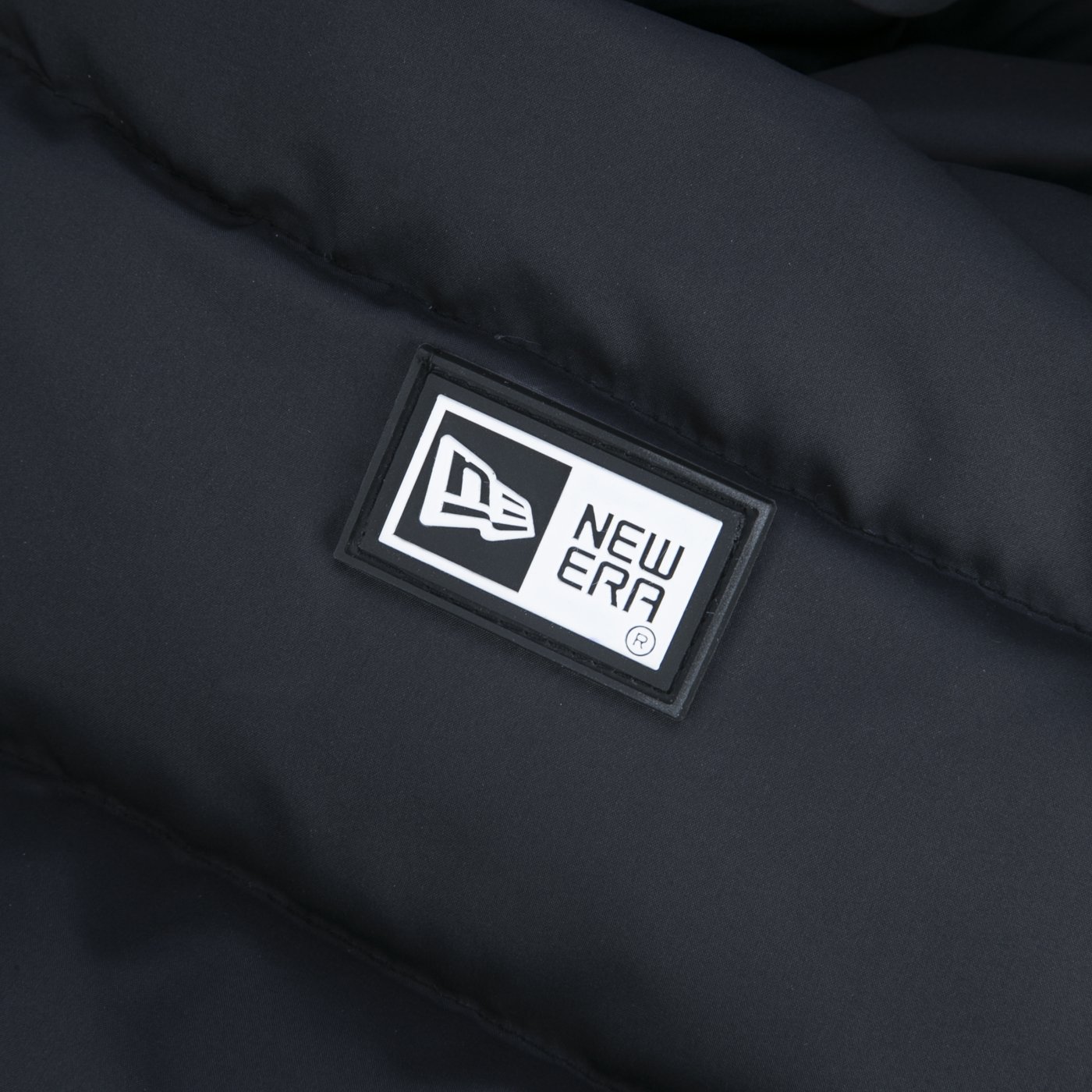 Jaqueta New Era Puffer Logo Box Preto 3